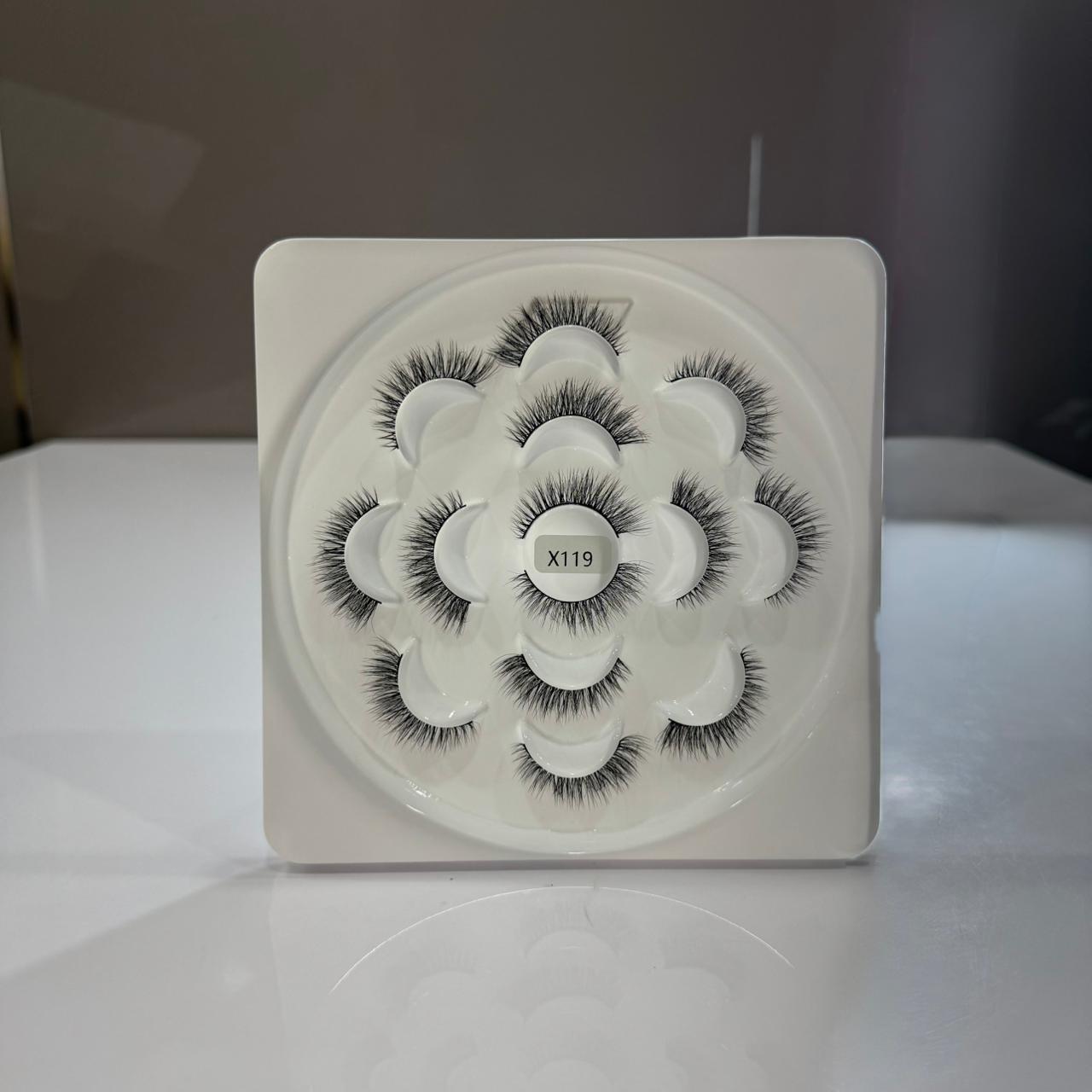 7 Pair Lashes (X119)