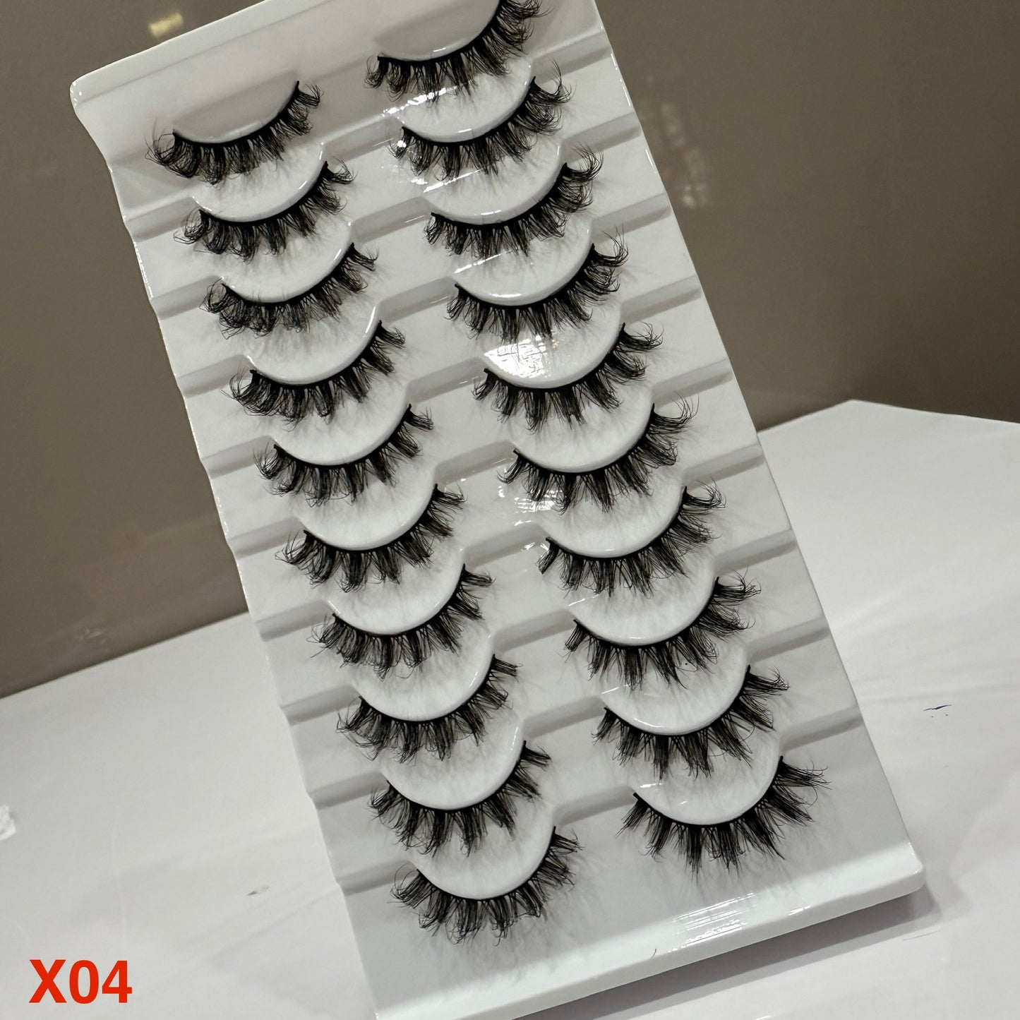 10 Pair Lashes X04