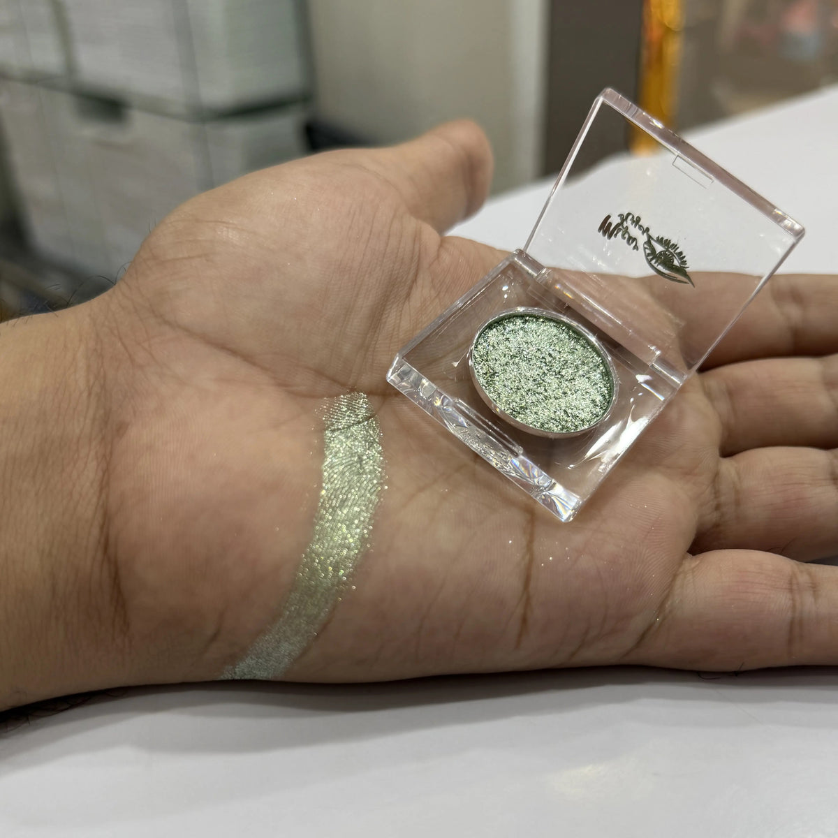 Mica_Eyes_Diamond_Pearl_Pressed_Eyeshadow_No_12